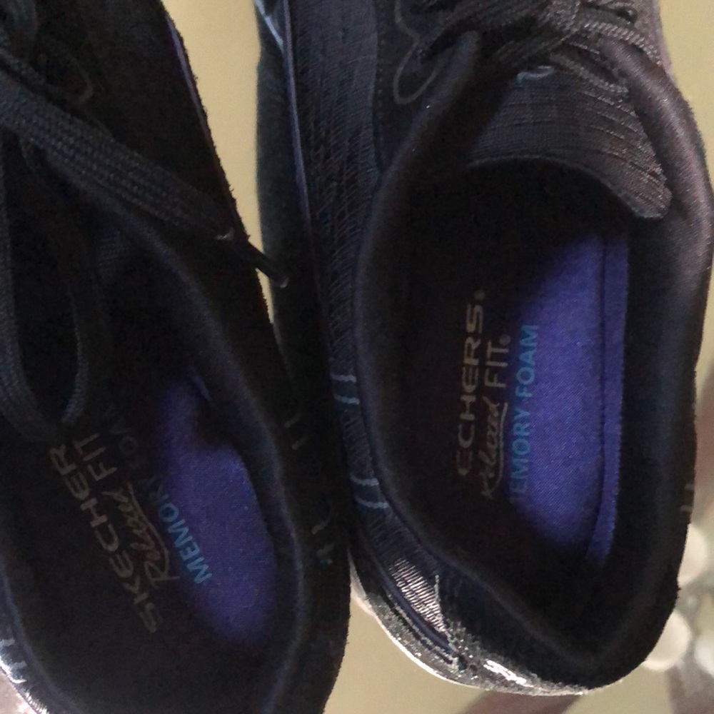 Sketchers Relaxed Fit With Memory Foam Women’s Bl… - image 4